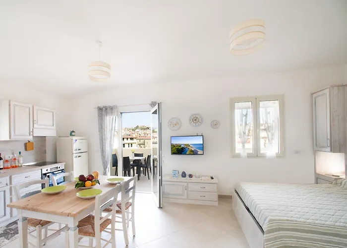 Mare アパート オロゼーイ